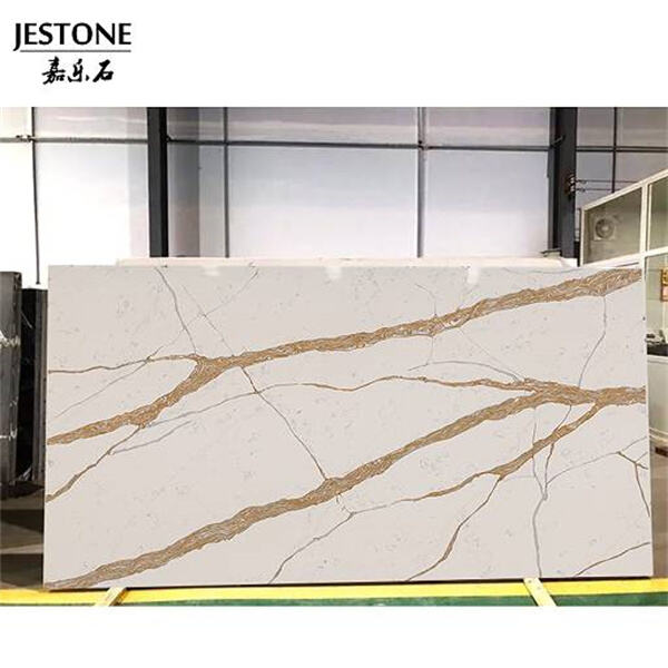 White Quartz and Gold Make a Stunning Pair